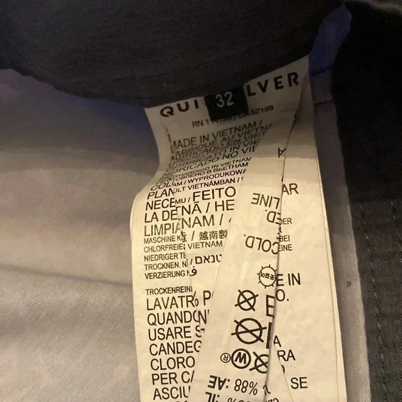 Quicksilver men’s surf silk size 32 - blue with tribal pattern - Picture 4 of 8